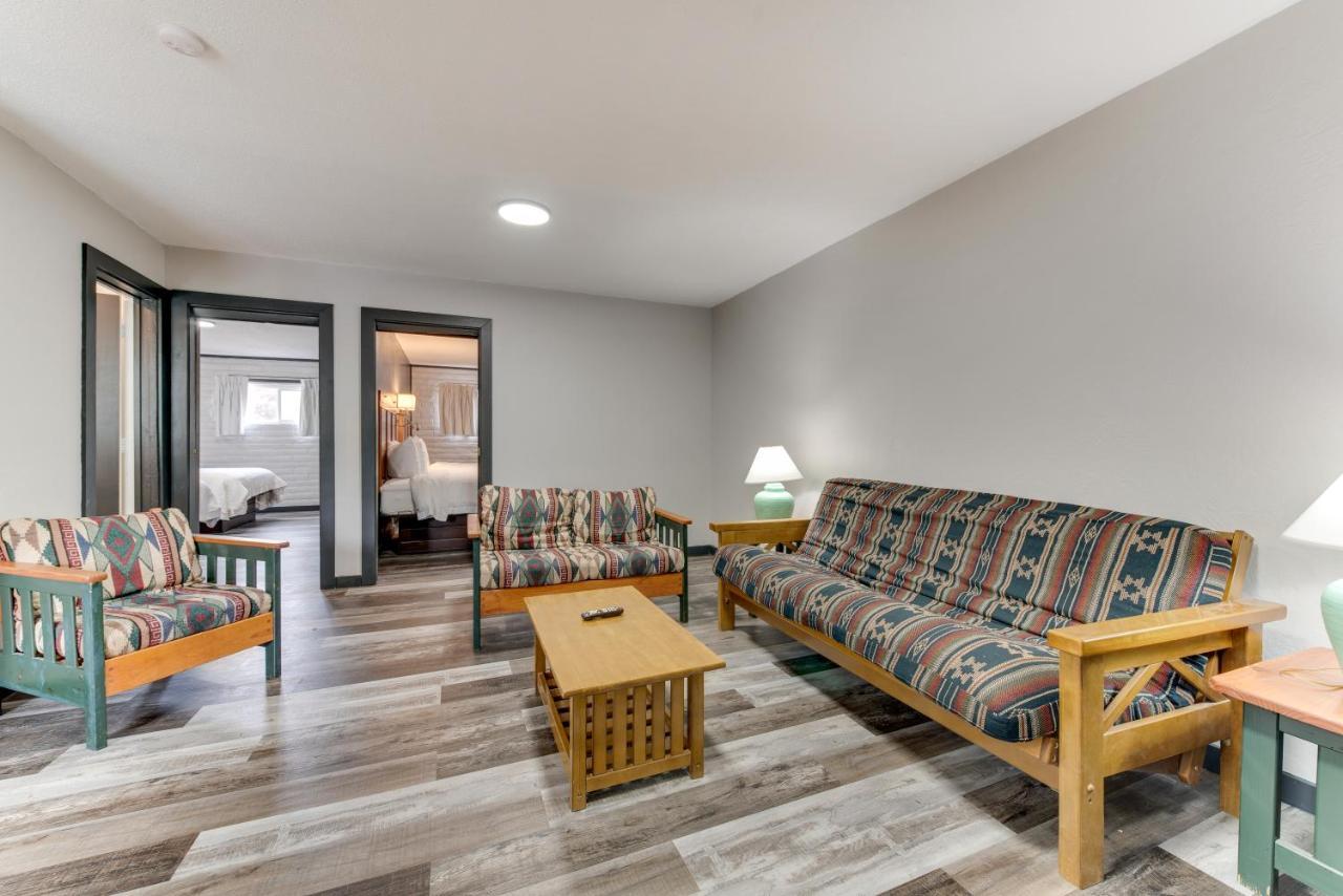Dolores Mountain Inn Bagian luar foto